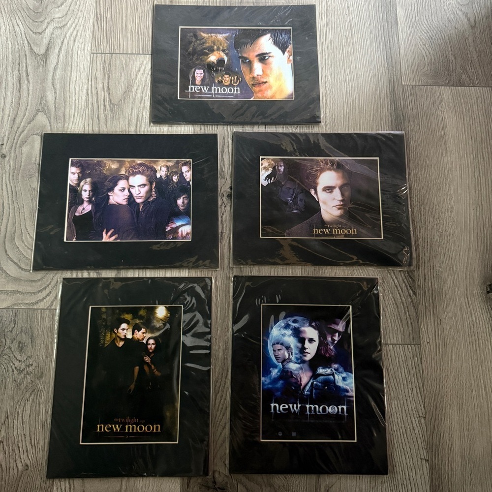 Twilight New Moon Limited Edition Matted Prints Bundle (Set of 5) – New - Picture 5 of 7